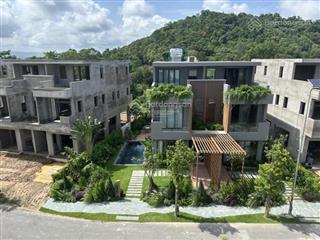 Biệt thự nhà vườn sát bãi biển ông lang, sổ lâu dài hiếm có tại phú quốc, full tiện ích, có bể bơi