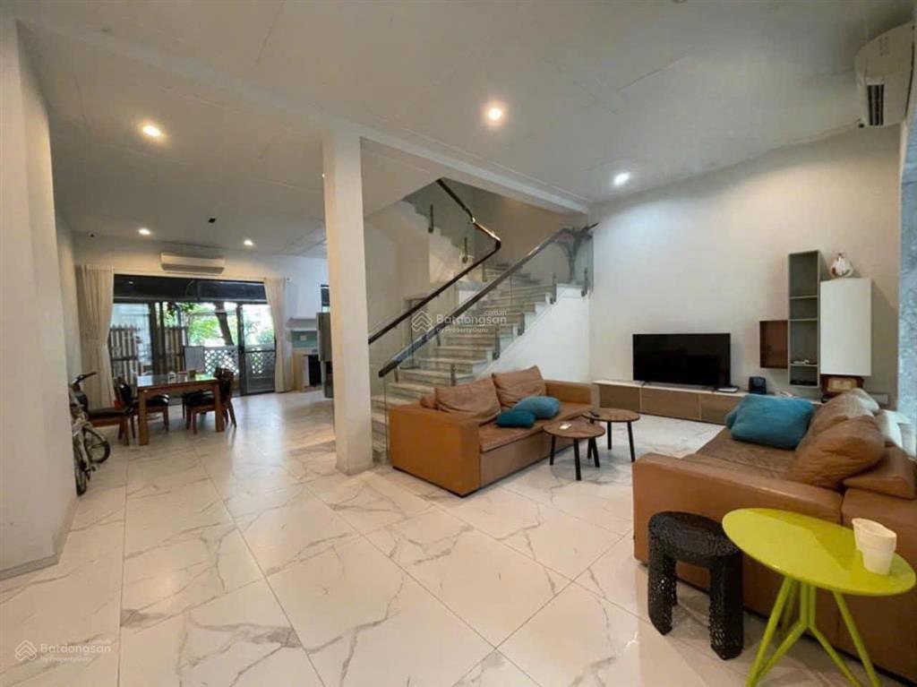 Bán nhà số 173 ptbphú mỹ hưng, giá 47.5 tỷ, diện tích 7 x 18m, giá rẻ hơn thị trường 10 tỷ ...