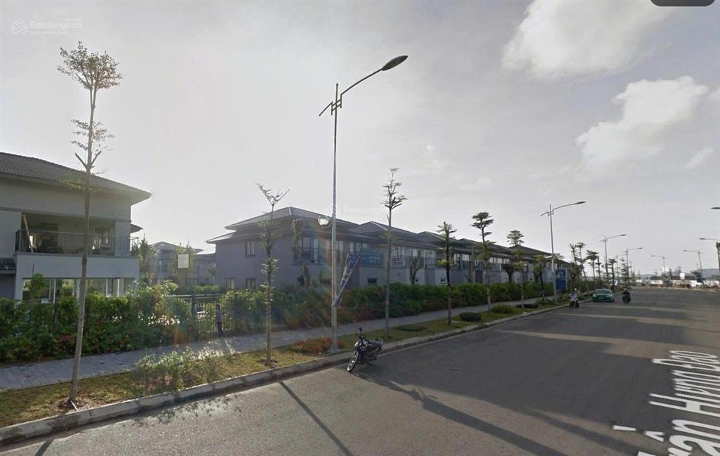 Cần bán gấp biệt thự best western premier sonasea villas phú quốc siêu đẹp, giá rẻ.