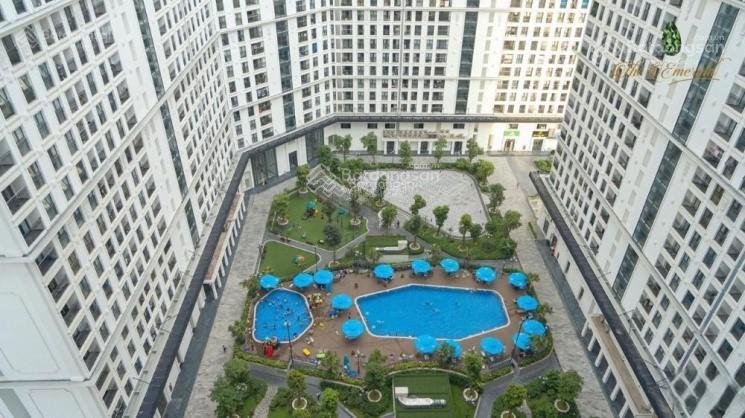 Bán cắt lỗ căn 3 ngủ ct8 the emerald đình thôn giá chỉ 8,x tỷ rõ ràng ko view các cụ.  0976 403 ***