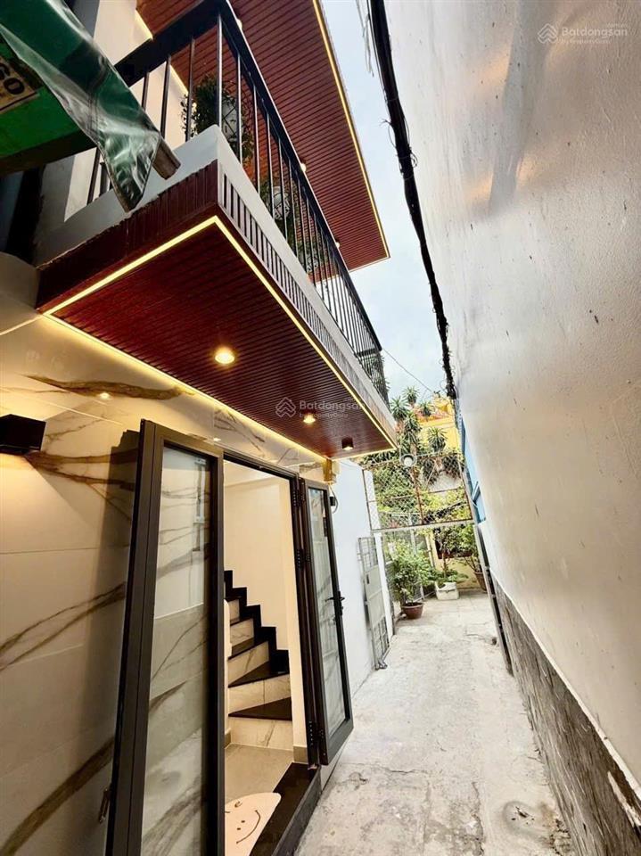 Vị trí siêu hiếm nhà bán.  2,55 tỷ  nguyễn thượng hiền, bình thạnh