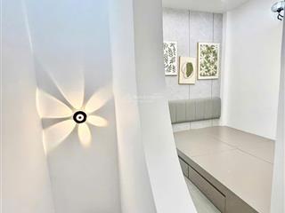 Vị trí siêu hiếm nhà bán.  2,55 tỷ  nguyễn thượng hiền, bình thạnh