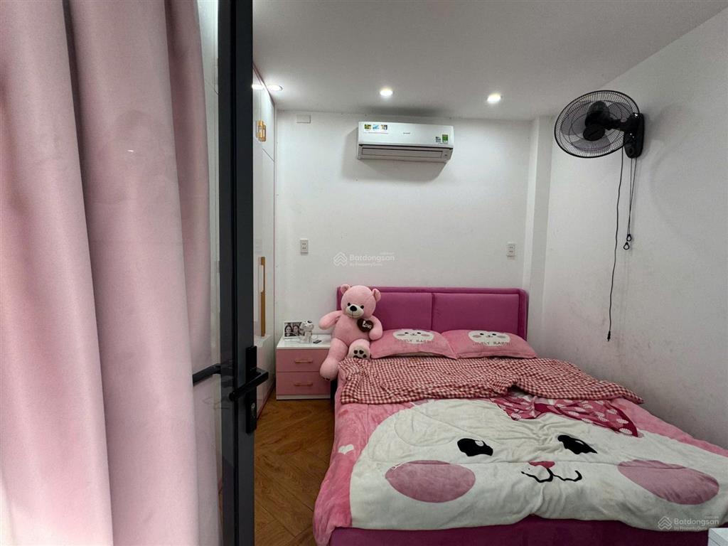 Cần bán gấp nhà mặt tiền an hội  gò vấp, đường 6m, khu dân cư yên tĩnh  5 tầng