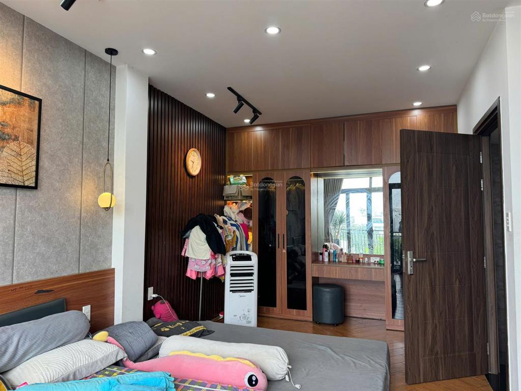 Cần bán gấp nhà mặt tiền an hội  gò vấp, đường 6m, khu dân cư yên tĩnh  5 tầng