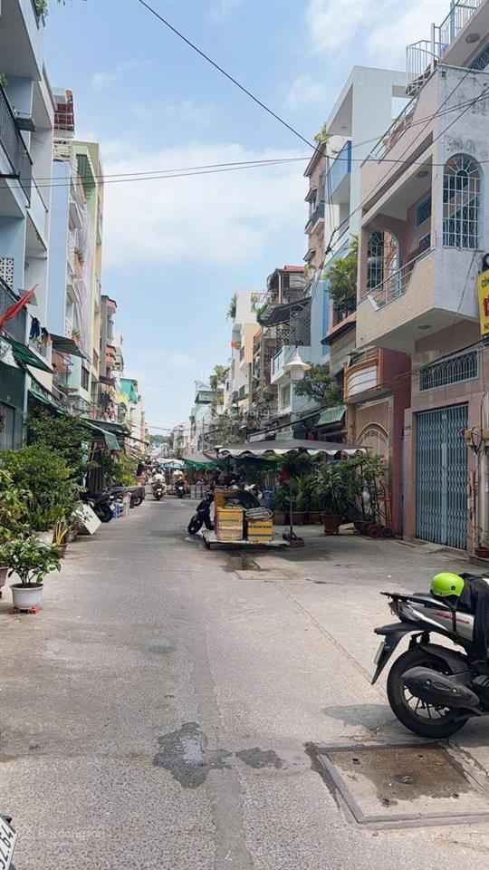 Nguyễn đình chiểu, phường bàn cờ, quận 3  3 x 11, 2 tầng, 2pn, 2wc, 7.9 tỷ. hẻm 8m