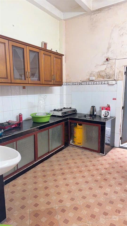 Nguyễn đình chiểu, phường bàn cờ, quận 3  3 x 11, 2 tầng, 2pn, 2wc, 7.9 tỷ. hẻm 8m