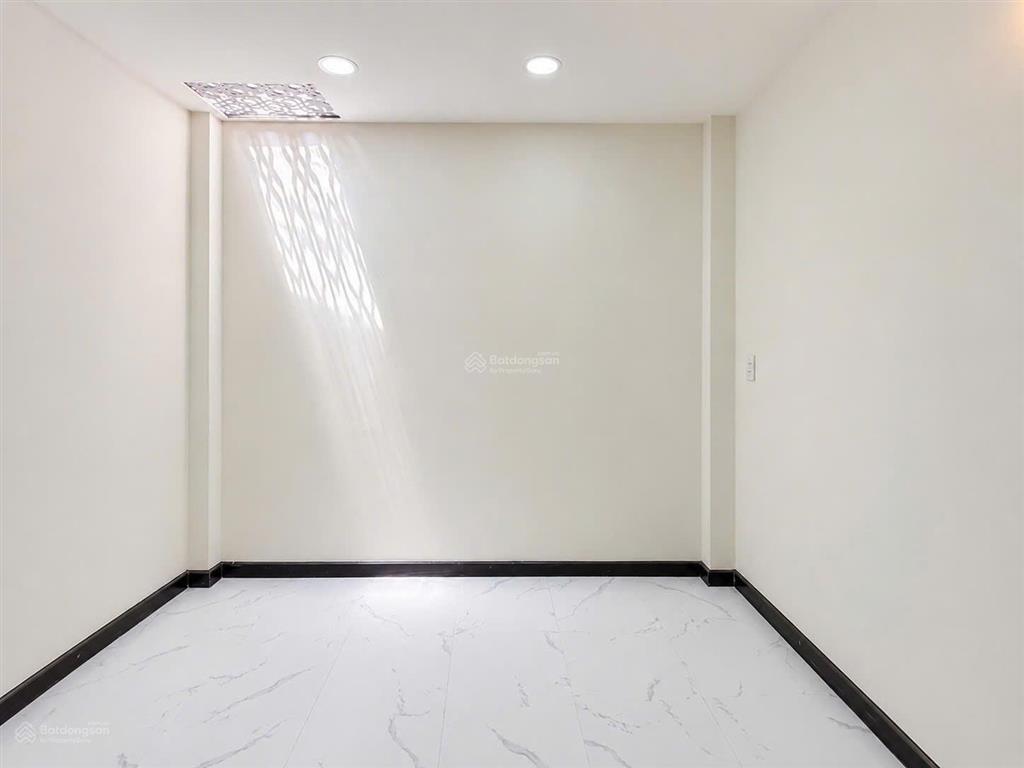 Nhà nhỏ  công năng to  phố ẩm thực vạn kiếp  27m² 2 tầng  3 phòng ngủ  1pn trệt  4.35t.