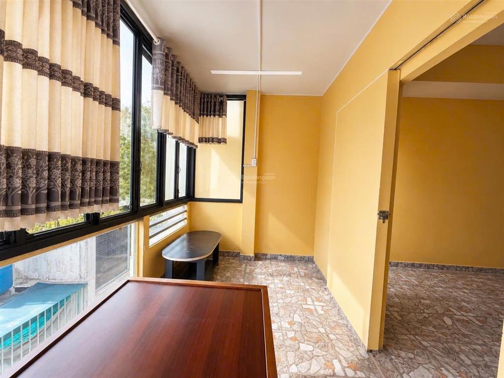 Hẻm 1 trục ra mặt tiền nguyên hồng, p. bình lợi trung, bình thạnh 4pn 3wc 7.35 tỷ