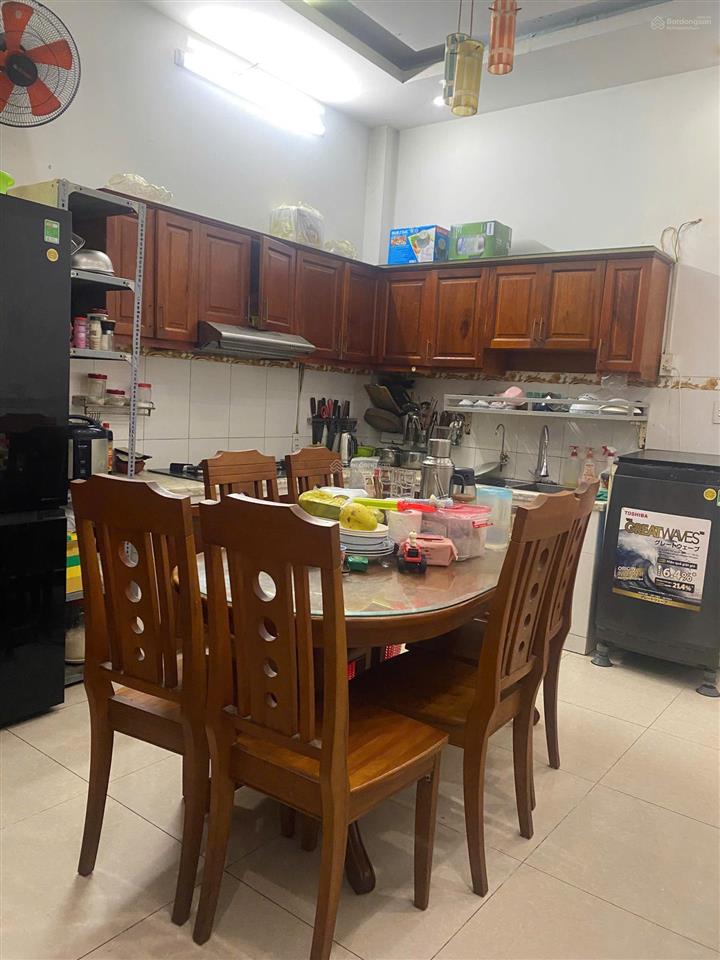 Nhà hẻm xe hơi  ngay sát vạn phúc city  giá chỉ 8 tỷ