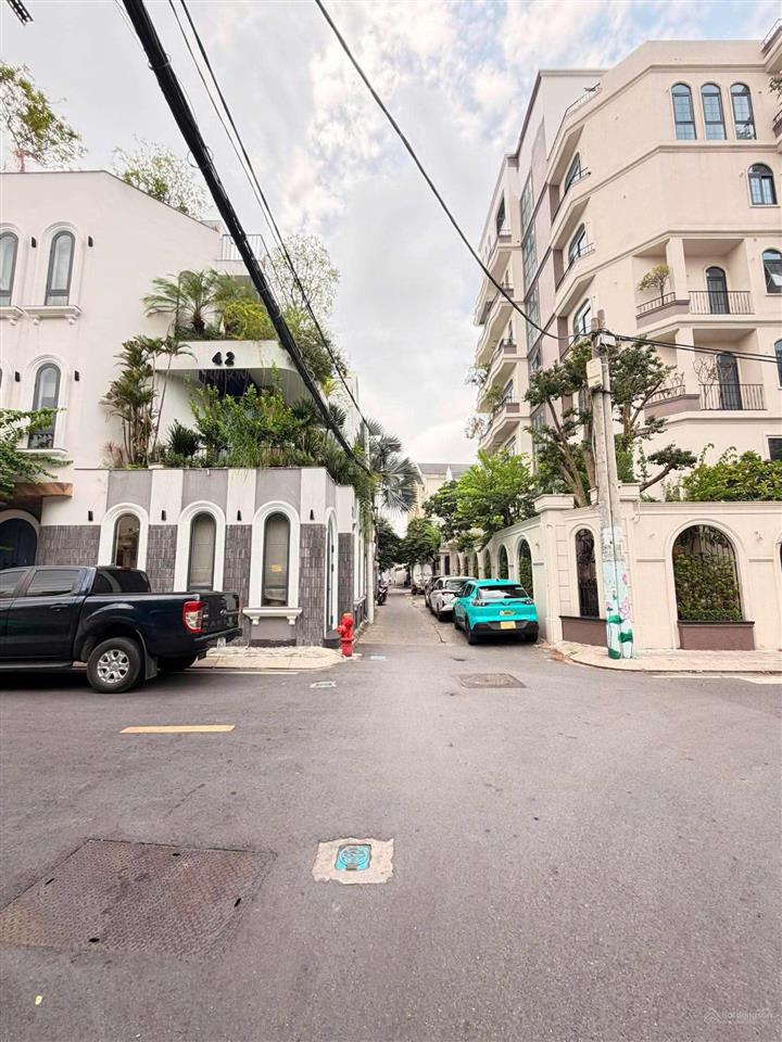 Khu vip lam sơn sát phú nhuận, hàng xóm phan xích long, 52m2, 2 tầng 3pn, nở hậu tài lộc, 6.5 tỷ
