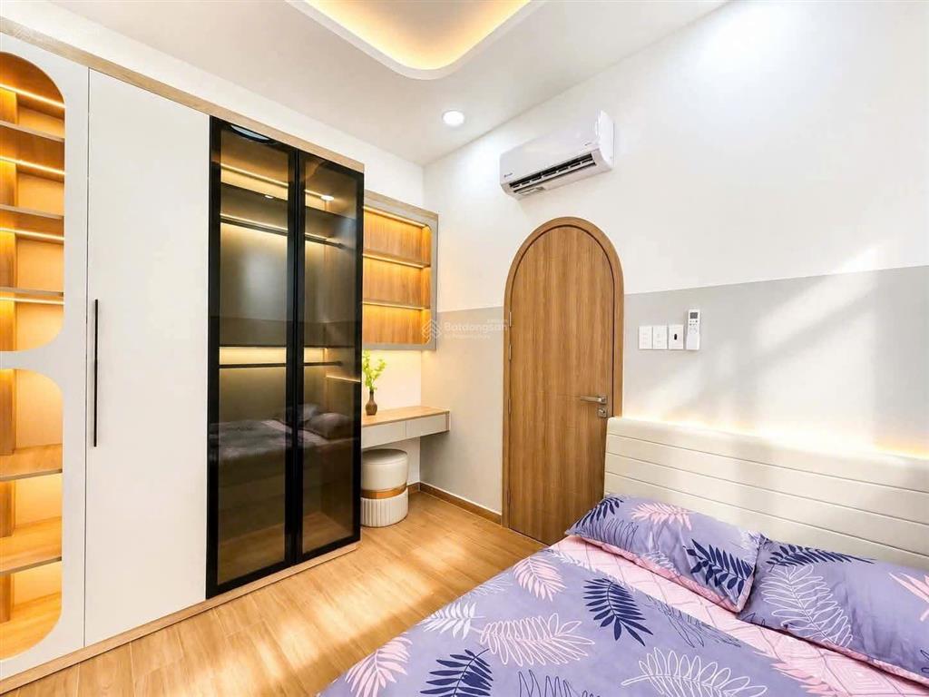 Ngay chợ bà chiểu bùi hữu nghĩa, p. gia định  24m2 3 tầng 4pn 3wc 5.25 tỷ