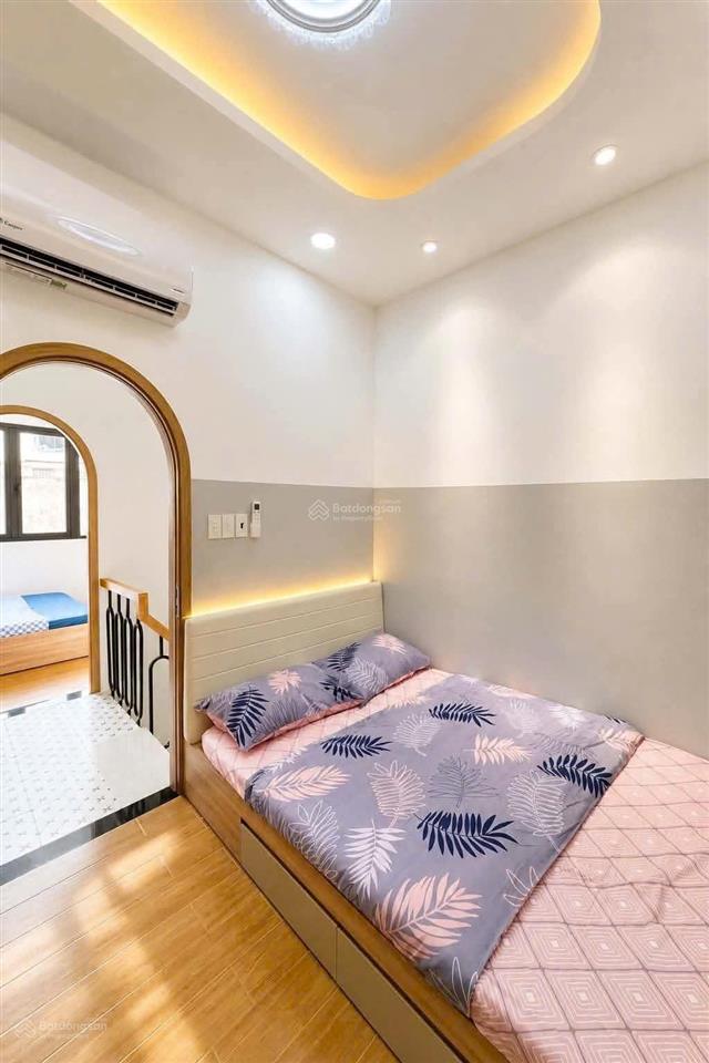 Ngay chợ bà chiểu bùi hữu nghĩa, p. gia định  24m2 3 tầng 4pn 3wc 5.25 tỷ