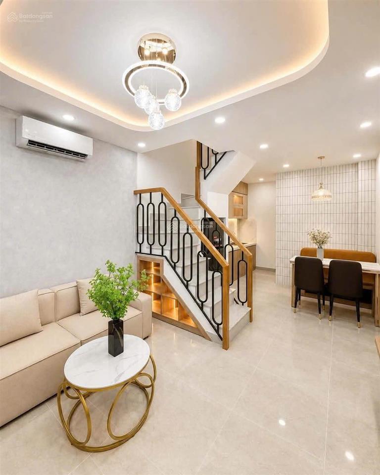 Ngay chợ bà chiểu bùi hữu nghĩa, p. gia định  24m2 3 tầng 4pn 3wc 5.25 tỷ