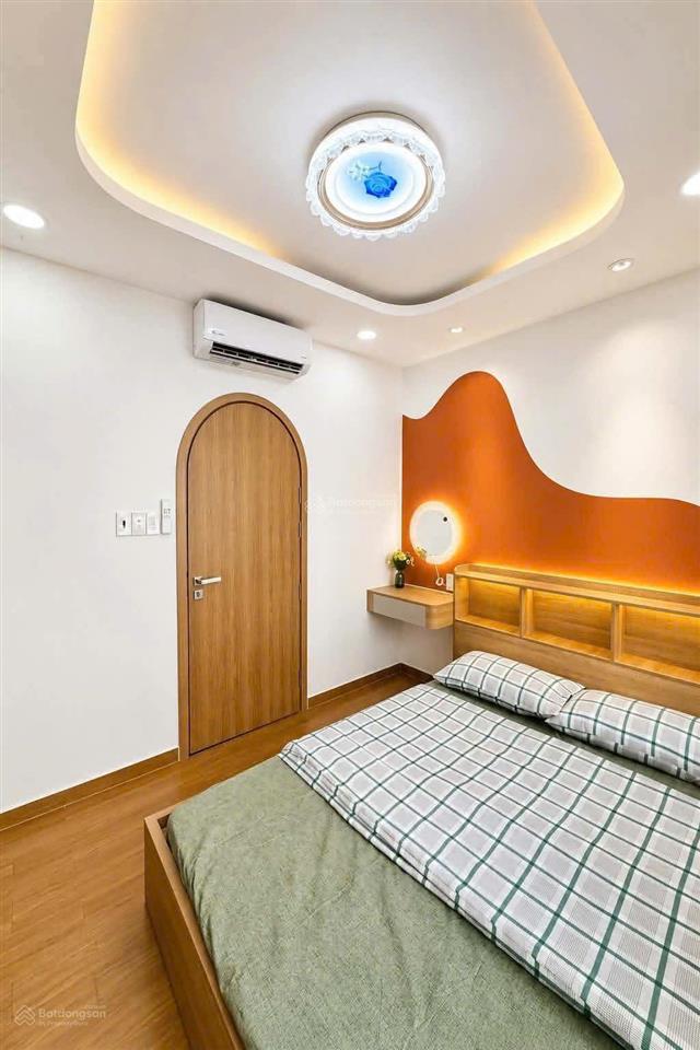 Ngay chợ bà chiểu bùi hữu nghĩa, p. gia định  24m2 3 tầng 4pn 3wc 5.25 tỷ