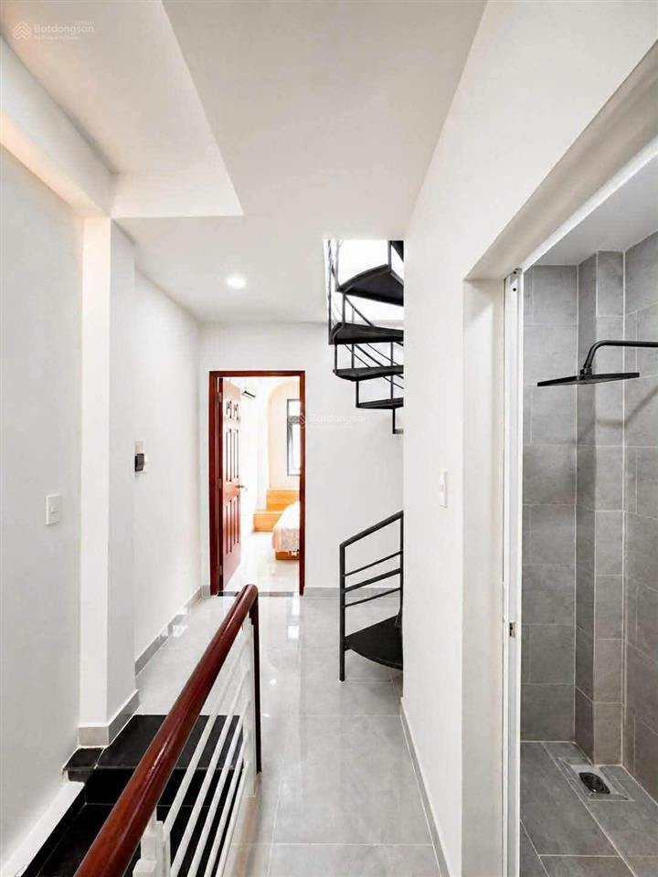 Hẻm xe hơi đậu trước nhà bùi hữu nghĩa, phường gia định, bình thạnh  4 tầng 3pn 3wc 6.75 tỷ