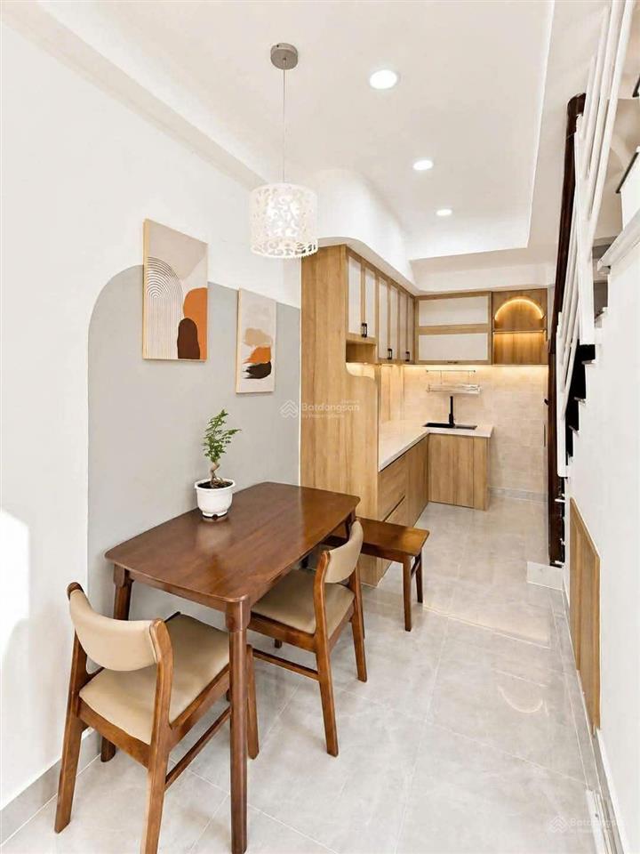 Hẻm xe hơi đậu trước nhà bùi hữu nghĩa, phường gia định, bình thạnh  4 tầng 3pn 3wc 6.75 tỷ
