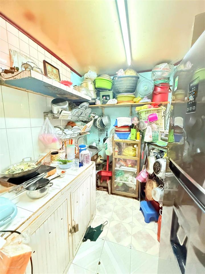 Mặt tiền trung tâm phú nhuận ngay chợ trần hữu trang, chỉ 2.9 tỷ còn thương lượng