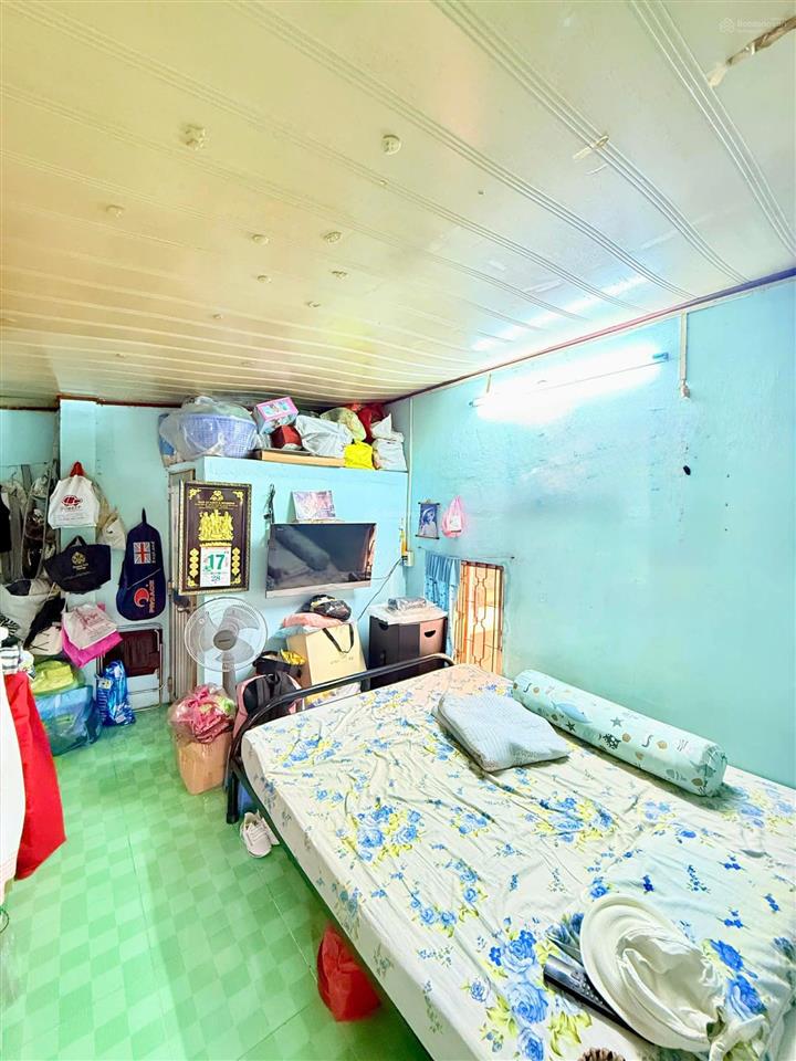 Mặt tiền trung tâm phú nhuận ngay chợ trần hữu trang, chỉ 2.9 tỷ còn thương lượng