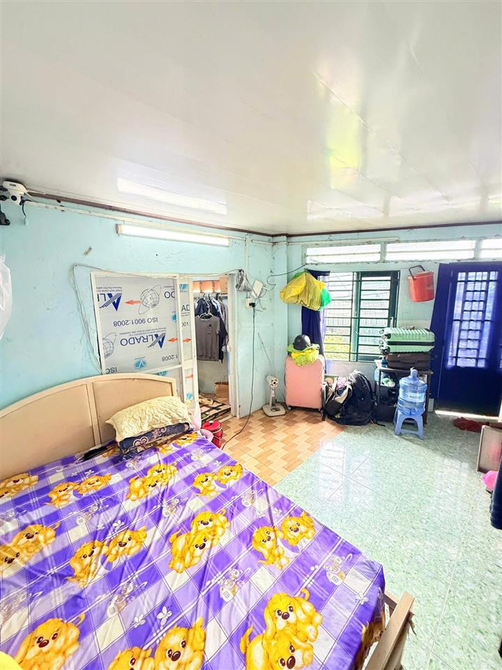Mặt tiền trung tâm phú nhuận ngay chợ trần hữu trang, chỉ 2.9 tỷ còn thương lượng
