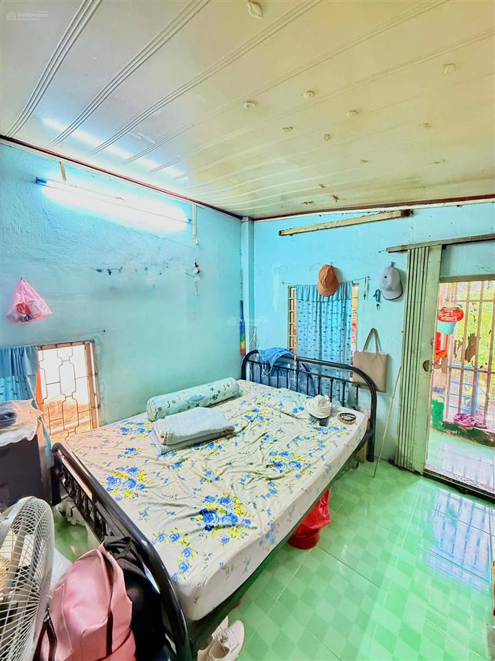 Mặt tiền trung tâm phú nhuận ngay chợ trần hữu trang, chỉ 2.9 tỷ còn thương lượng