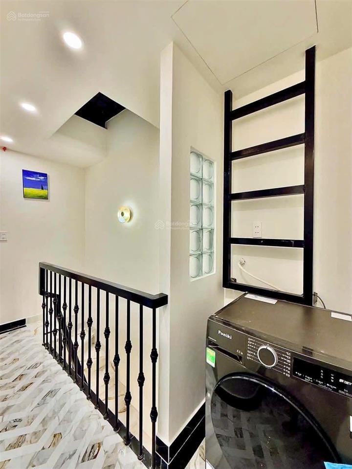 Nhà đẹp ở ngay nguyễn kiệm, p. đức nhuận, phú nhuận  41m 3 tầng 4pn 5wc 6.89 tỷ