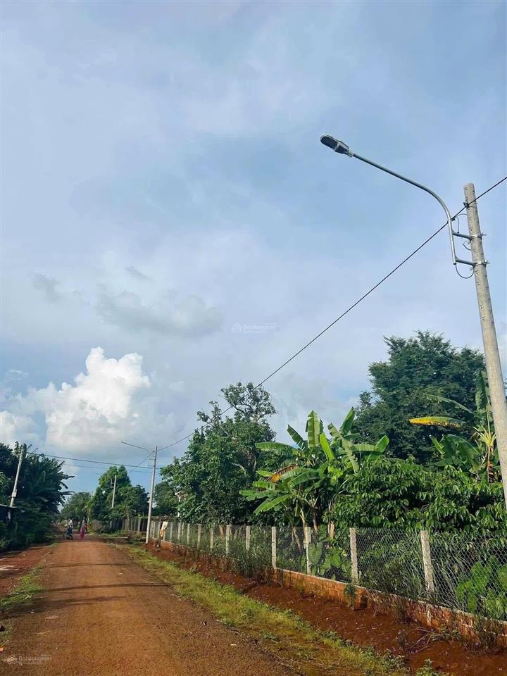 350m2 sẵn thổ 100m2, thành phố pleiku, nhà cấp 4 sẵn, nở hậu 15m, 990 triệu