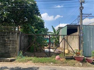 Bán đất tại đường phan văn hớn  xuân thới thượng hóc môn  220m2 (5x44)  hẻm 6m  5.xx tỷ