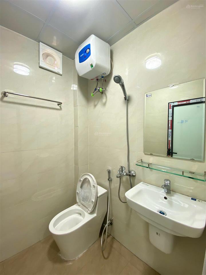 Chính chủ cho thuê (free phí dịch vụ) 279 đường hoàng mai