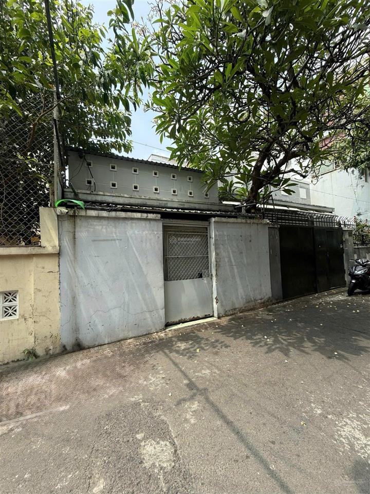Nhà cấp 4 bà hom (4.4x16)m | xe hơi tới nhà  tiện xây mới