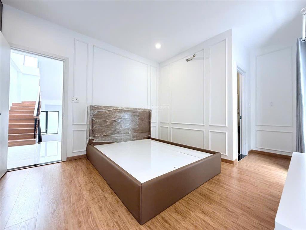 [7.5 tỷ] nhà bề thế 4 tầng lạc long quân (5x13)m | nhà mới vào ở liền