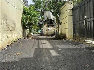 Nhà nát 100m2  còn 1 nền duy nhất kdc nam hùng vương