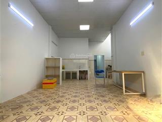 Nhà cấp 4 lê thị bạch cát (4.8x18)m | cách mặt tiền 30m  hợp đồng thuê 10 triệu/tháng