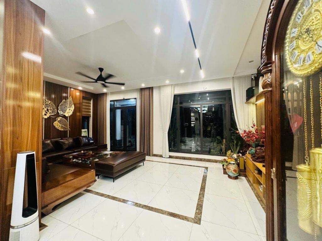 BIỆT THỰ TÂY MỖ – 198M2 – MT 10M – MẶT ĐƯỜNG ĐÔI – VIEW VƯỜN KOI – GIÁ 39,8 TỶ 