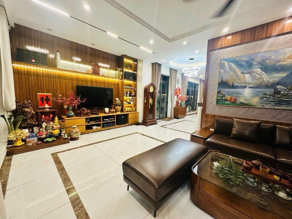 BIỆT THỰ TÂY MỖ – 198M2 – MT 10M – MẶT ĐƯỜNG ĐÔI – VIEW VƯỜN KOI – GIÁ 39,8 TỶ 