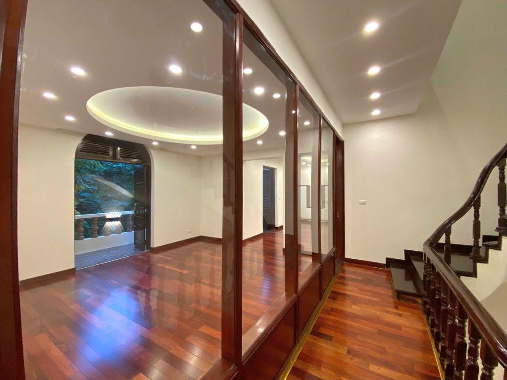 BIỆT THỰ MỸ ĐÌNH 2 – LÔ GÓC 176M2 – MT 15M – Ô TÔ TRÁNH – 119 TỶ (HIẾM)