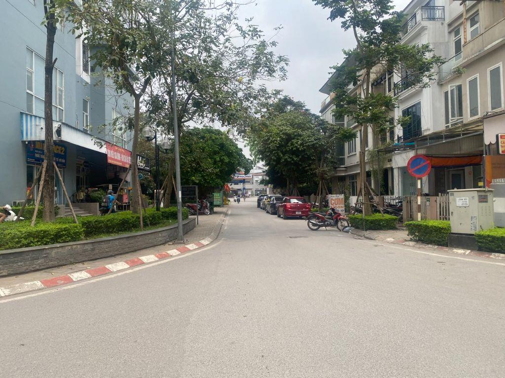 BÁN LIỀN KỀ LÔ GÓC VIGLACERA XUÂN PHƯƠNG – 96M2 – 5 TẦNG – Ô TÔ TRÁNH – KINH DOANH – 27.9 TỶ