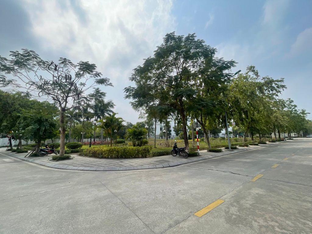 BÁN BIỆT THỰ SONG LẬP GELEXIMCO KHU B – 240M² – MT 12M – 38,8 TỶ