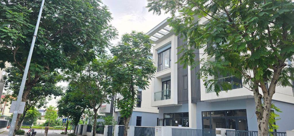 BÁN BIỆT THỰ AN QUÝ LÊ QUANG ĐẠO KÉO DÀI – 198M² – MT 9M – ÁP LÔ GÓC – CHỈ 39 TỶ