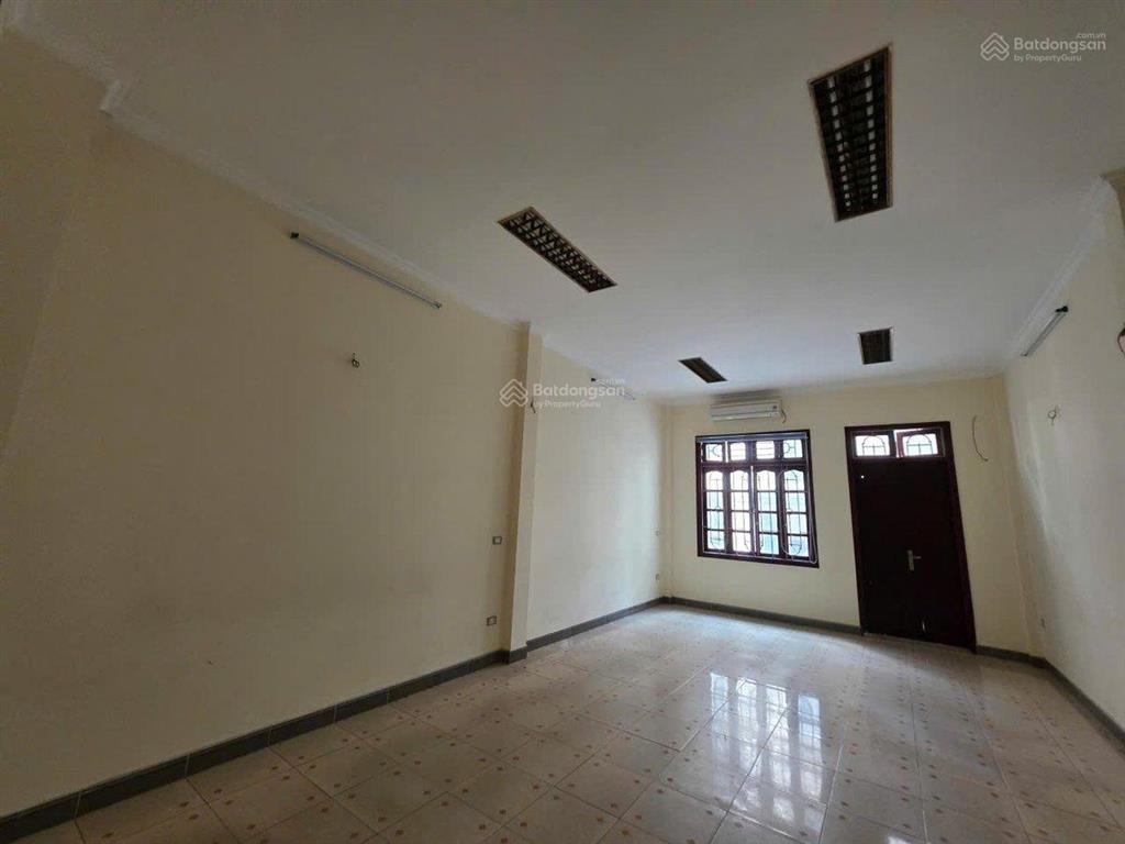 Bán nhà liền kề phân lô Trung Kính , Cầu Giấy 105m2  6 tầng mt 4,7m  ô tô tránh  giá 33,5 tỷ
