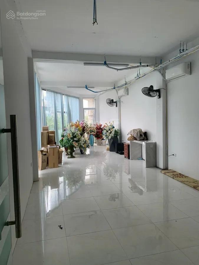 Bán nhà mặt phố võ chí công cầu giấy 5 tầng thang máy  57m2  giá 26.5 tỷ