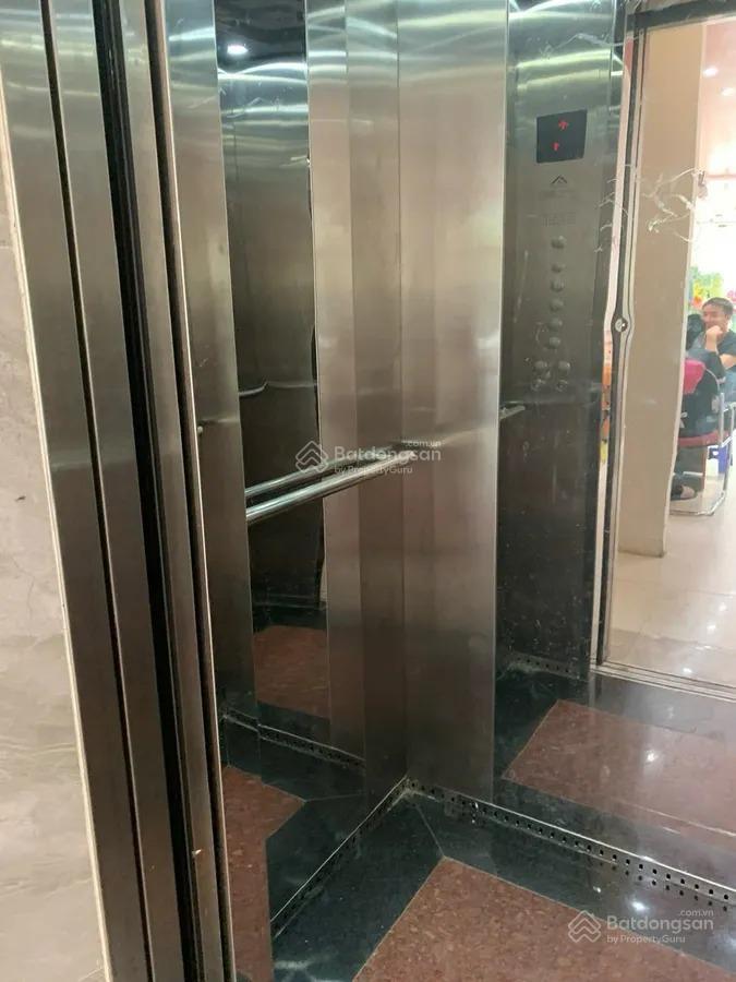 Bán nhà mặt phố võ chí công cầu giấy 5 tầng thang máy  57m2  giá 26.5 tỷ