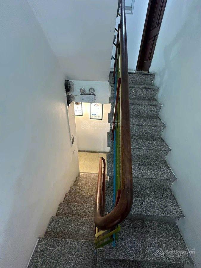 Bán liền kề phân lô  ô tô tránh  trung kính  cầu giấy  82m2  7 tầng  thang máy  44,5 tỷ