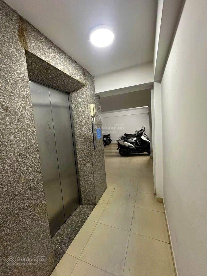 Bán liền kề phân lô  ô tô tránh  trung kính  cầu giấy  82m2  7 tầng  thang máy  44,5 tỷ