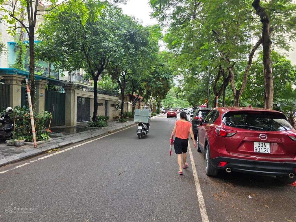Bán biệt thự khu đô thị Mễ Trì Hạ , Nam Từ Liêm , 181m  ,5 tầng ,thang máy,  mt10m,  giá 74,5 tỷ