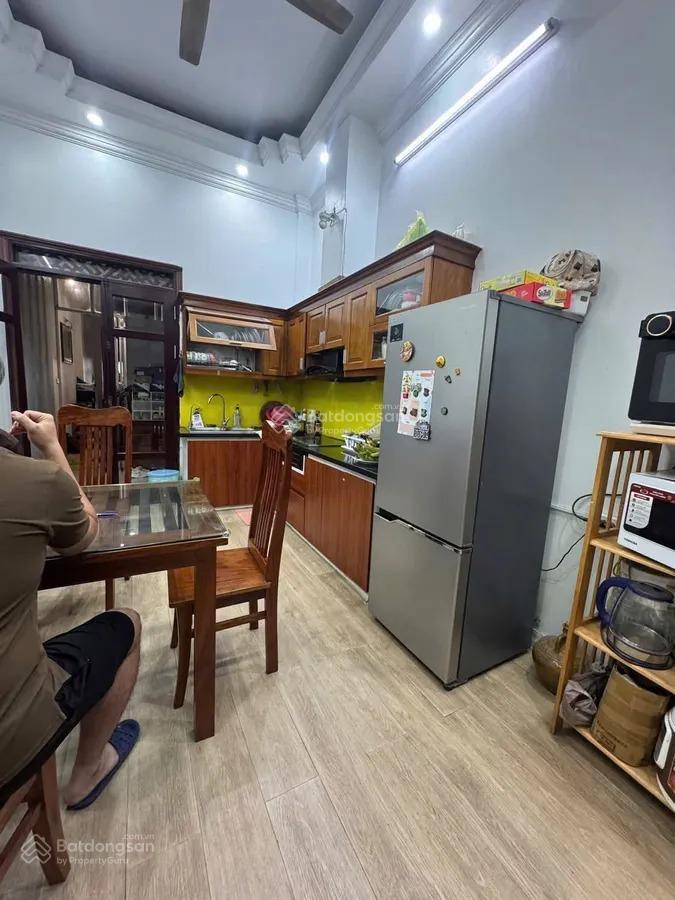 Bán nhà mặt phố hoa bằng cầu giấy | 61m2 4 tầng  giá chỉ 24.5 tỷ