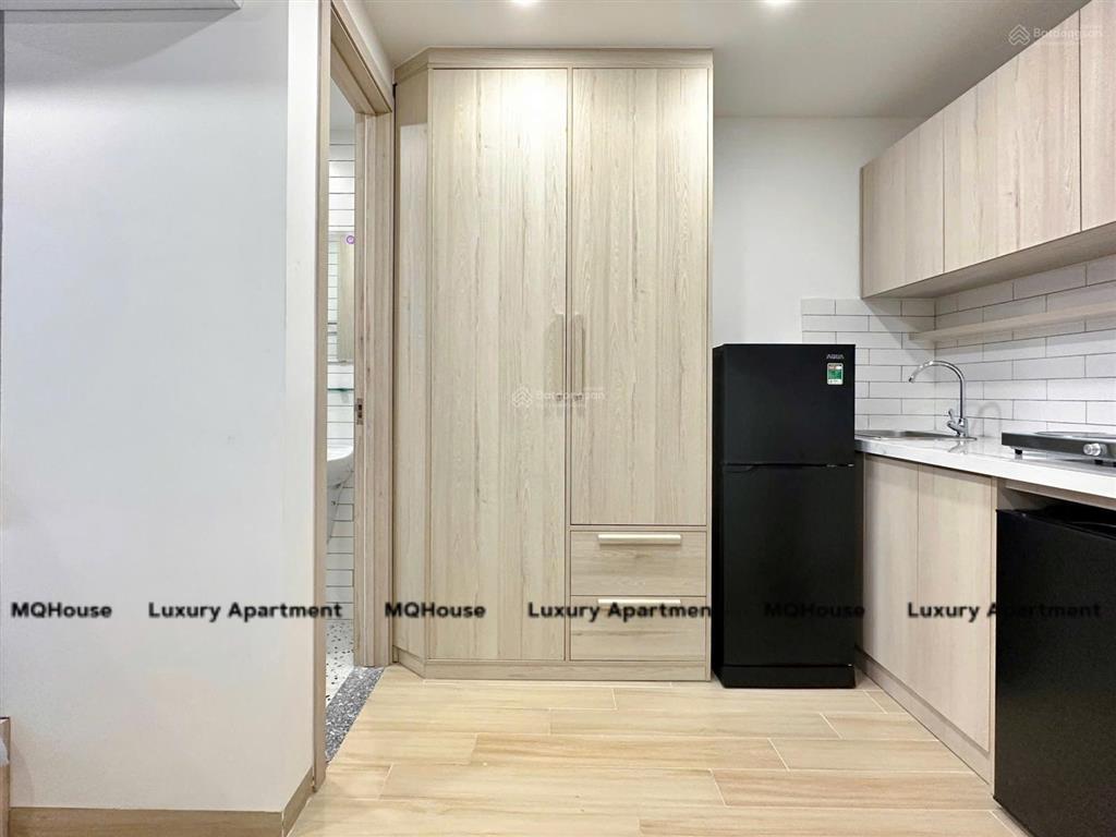 Căn hộ mới xây, full nội thất ngay vòng xoay dân chủ cmt8, quận 3