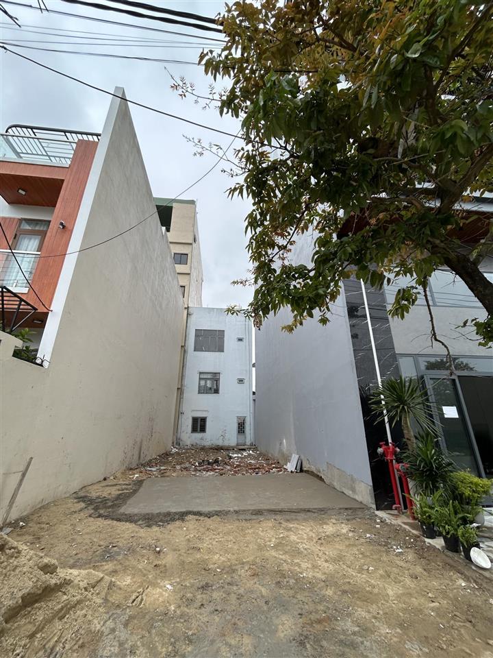 Ngộp bank bán gấp khuê mỹ đông 15 đường 7.5m gần biển mỹ khê, 102m2 ngang 6m chỉ 140 tr/m2