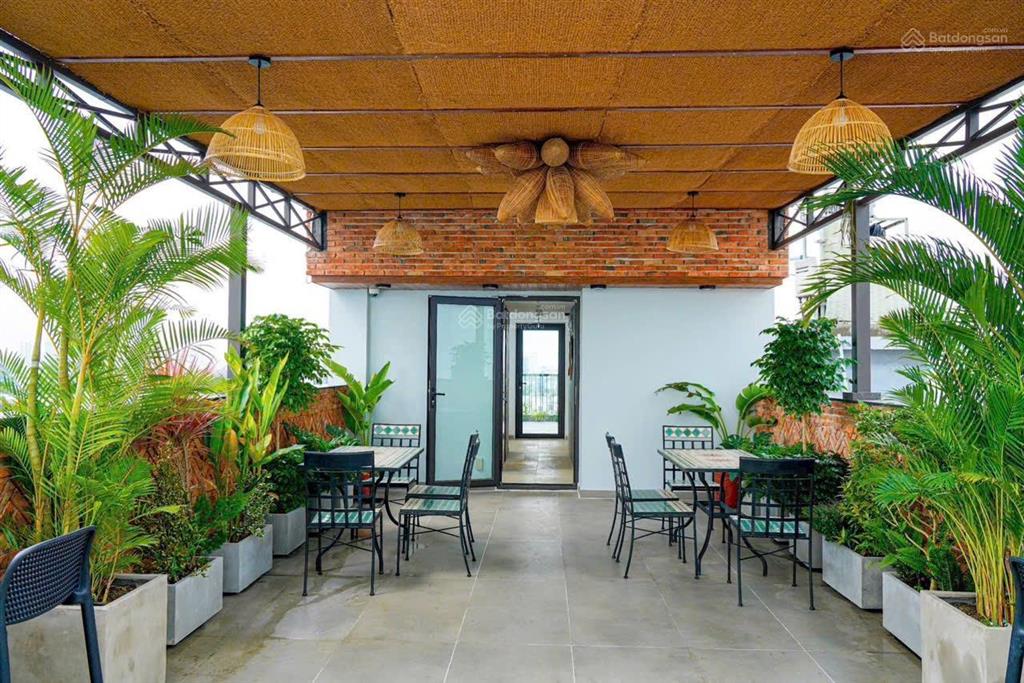 Toà căn hộ luxury đường phước trường 3, view biển mỹ khê  dòng tiền 200tr/th