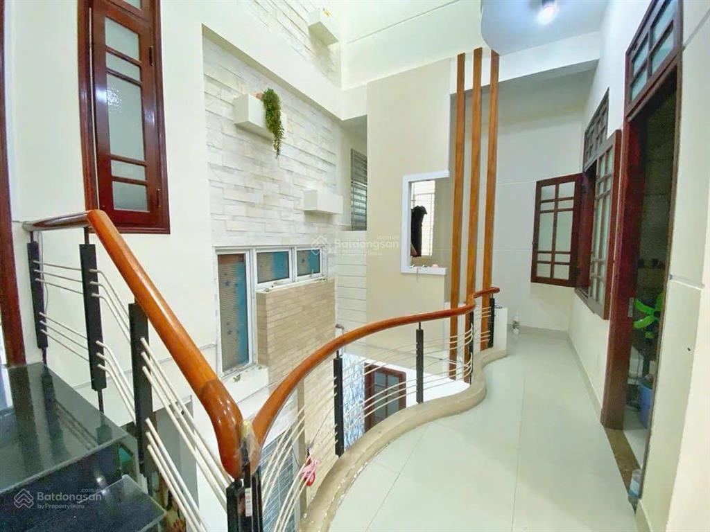 Chính chủ bán nhanh nhà 3 tầng đinh tiên hoàng, dt lớn 106m2  trung tâm hải châu, giá chỉ 6 tỷ 2x