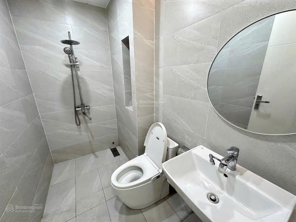 Hạ 1 tỷ bán gấp biệt thự 3 tầng view sông hải châu mt đường 10m5 thăng long  vị trí cực đẹp